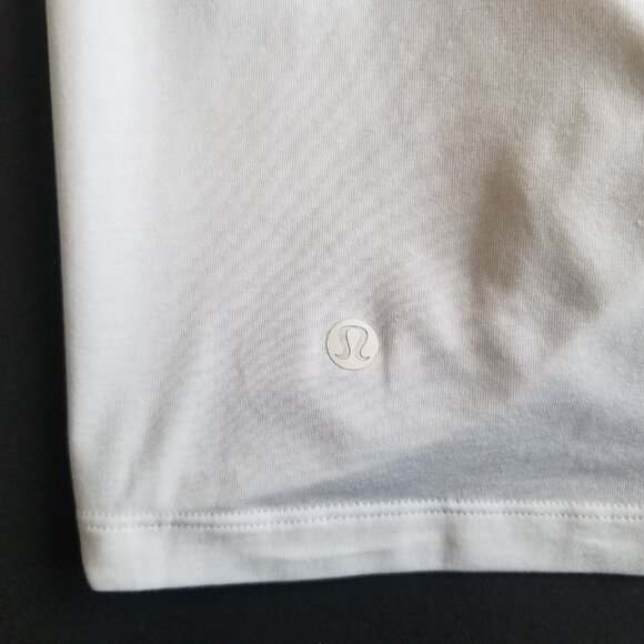 Lululemon Crescent T-Shirt - Picture 6 of 8